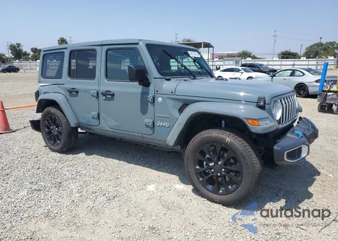 2024 Jeep Wrangler Sahara 4Xe из США, поврежденный, VIN 1C4RJXP62RW228115